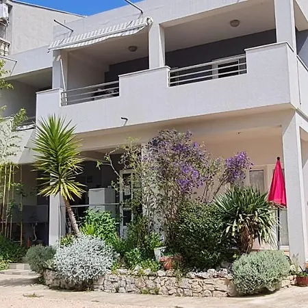 Aldeamento Turístico Lu-ka Pakoštane