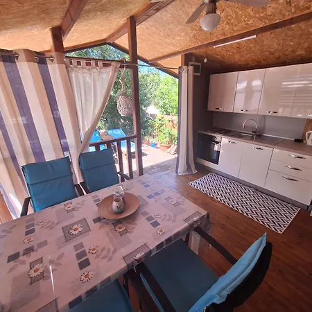 Holiday park Lu-ka Pakostane