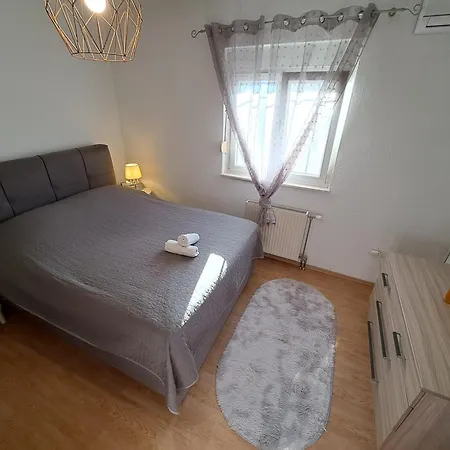 Lu-ka Aldeamento Turístico *