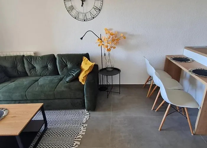 Lu-ka 홀리데이파크 *